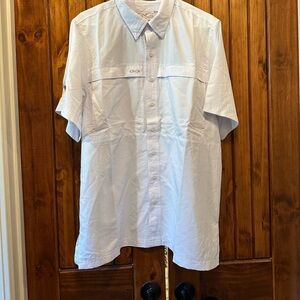 Men's White Short Sleeve Shirt